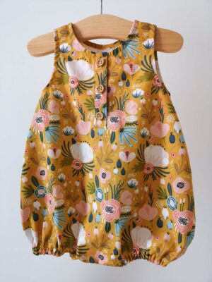 Barboteuse bébé fleurs Brianna