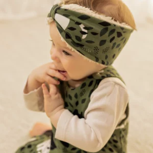 bandeau cache-oreilles chats fond vert